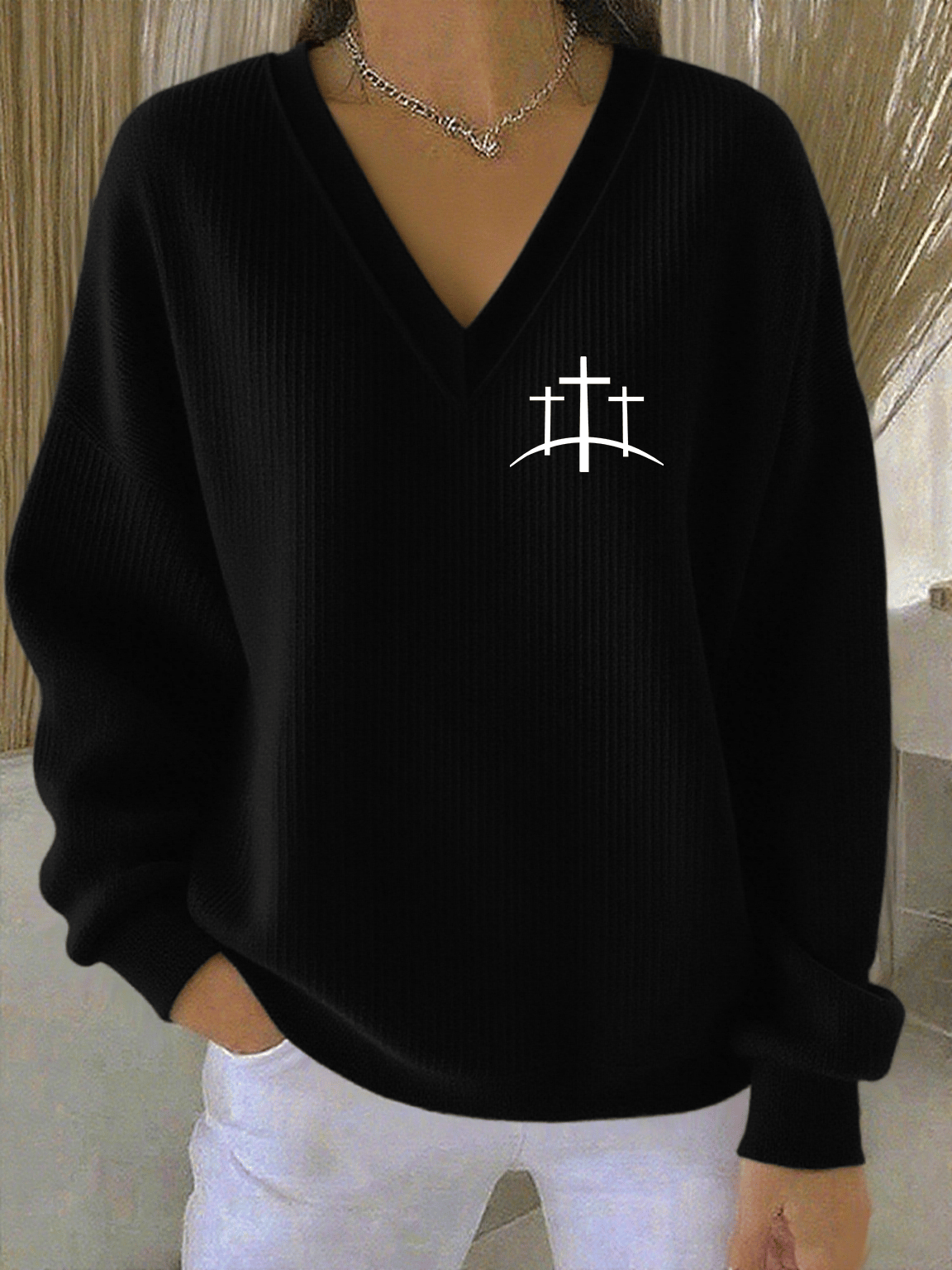 Women's Faith Print Knit V-Neck Long Sleeve Top