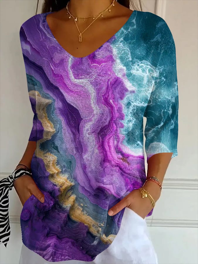 Women's Purple Art  Printed Pit Fabric Casual V-Neck Mid-Sleeve Knitted T-Shirt