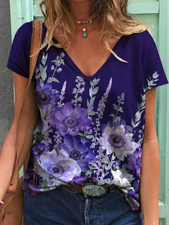 Women's Retro Botanical Floral Design Print T-Shirt