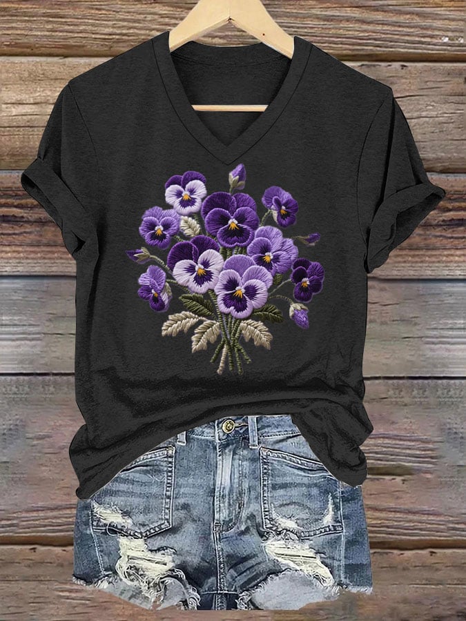 Women's Pansy Print Short Sleeve T-shirt