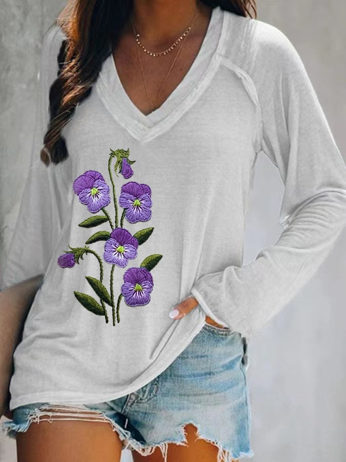 Women's Purple Flower Alzheimer's Awareness Support Print V-neck T-shirt