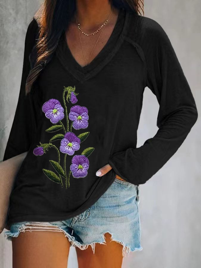 Women's Purple Flower Alzheimer's Awareness Support Print V-neck T-shirt